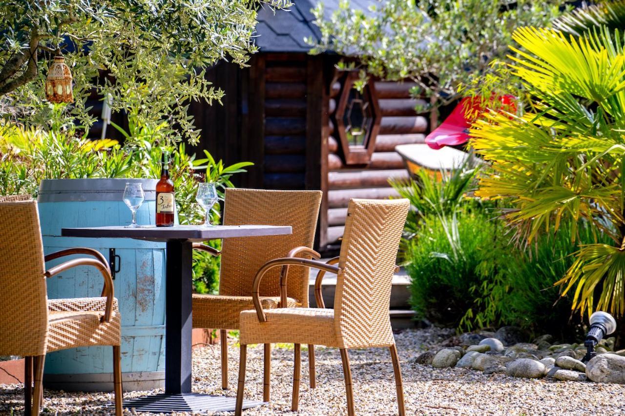 Bed and Breakfast Le Bassin Du Tertre Fronsac  Zewnętrze zdjęcie