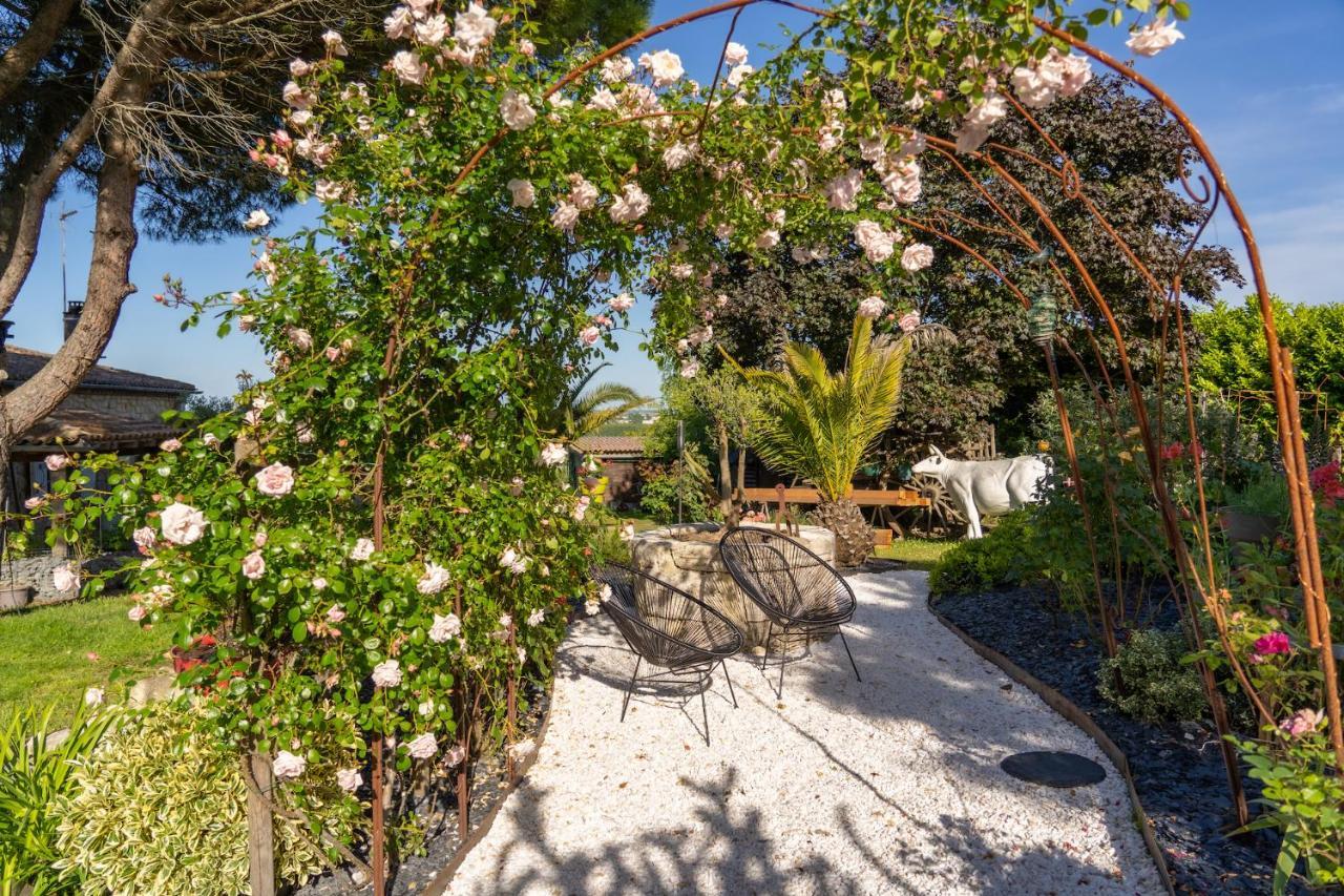 Bed and Breakfast Le Bassin Du Tertre Fronsac  Zewnętrze zdjęcie