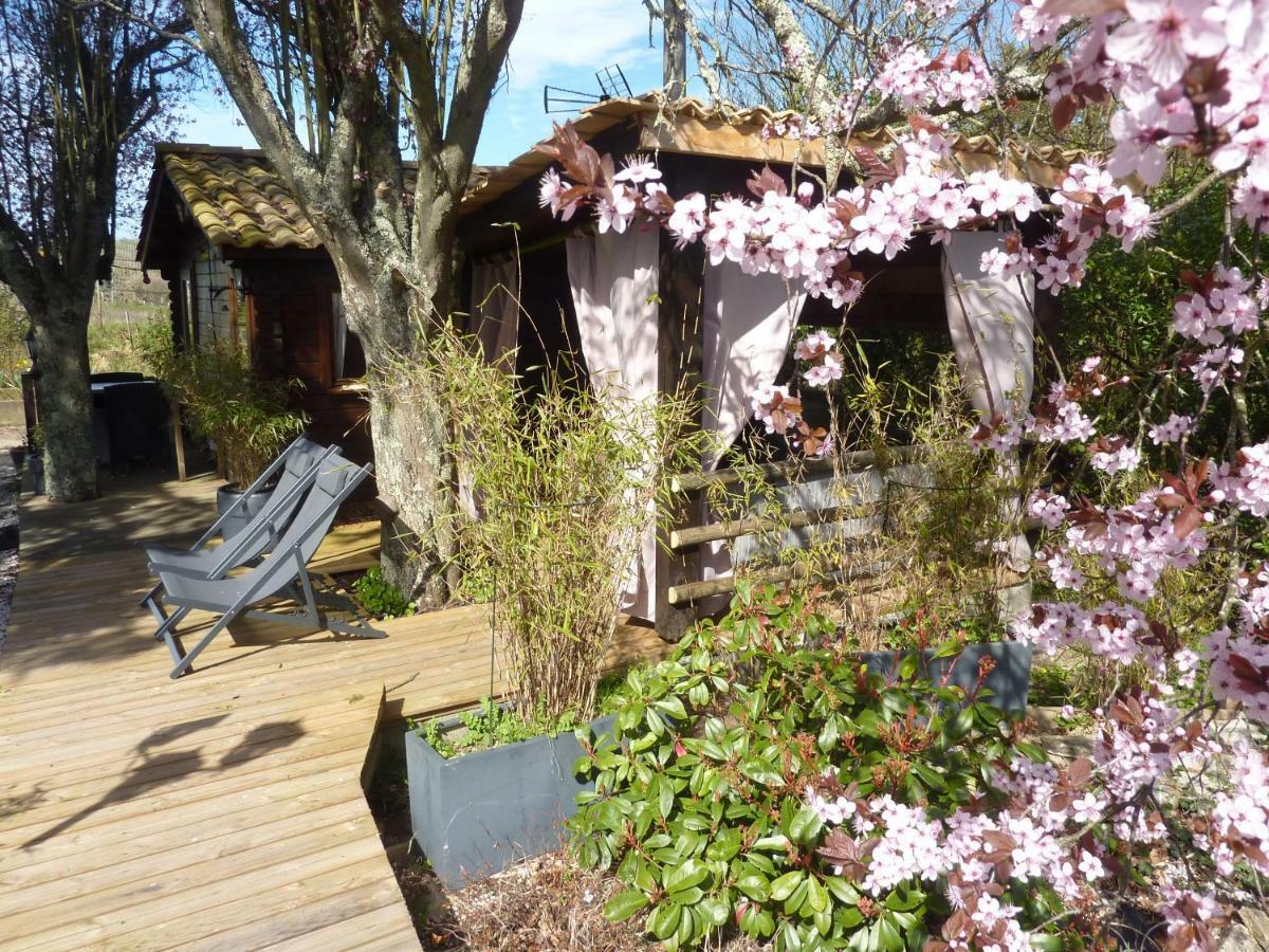 Bed and Breakfast Le Bassin Du Tertre Fronsac  Zewnętrze zdjęcie